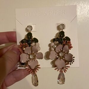 NEW! Olive & Piper Gardenia Drop Earrings